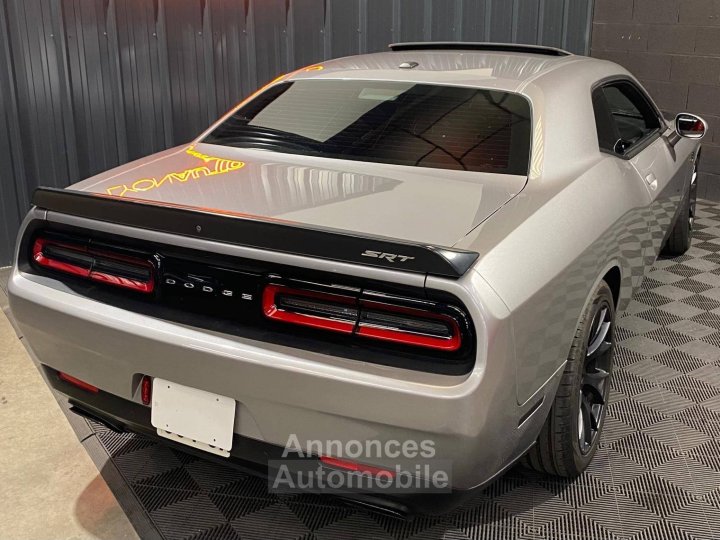 Dodge Challenger HELLCAT V8 62 SUPERCHARGED 717 CH HELLCAT V8 62 SUPERCHARGED 717 CH - 38