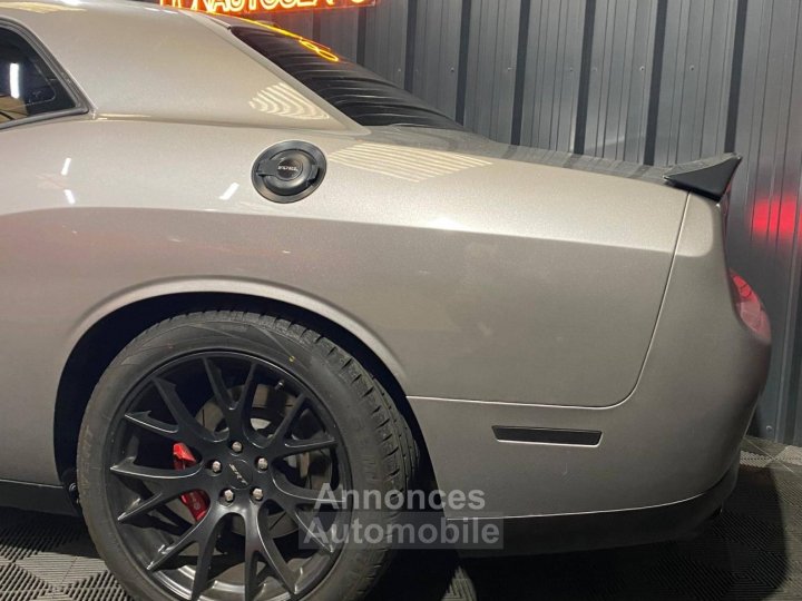 Dodge Challenger HELLCAT V8 62 SUPERCHARGED 717 CH HELLCAT V8 62 SUPERCHARGED 717 CH - 40