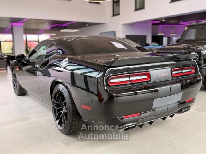 Dodge Challenger R-T 57 HEMI V8, int&eacute;rieur cuir, navigation GPS, cam&eacute;ra de recul - 4