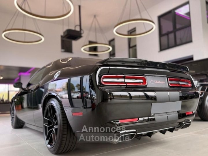 Dodge Challenger R-T 57 HEMI V8, int&eacute;rieur cuir, navigation GPS, cam&eacute;ra de recul - 6