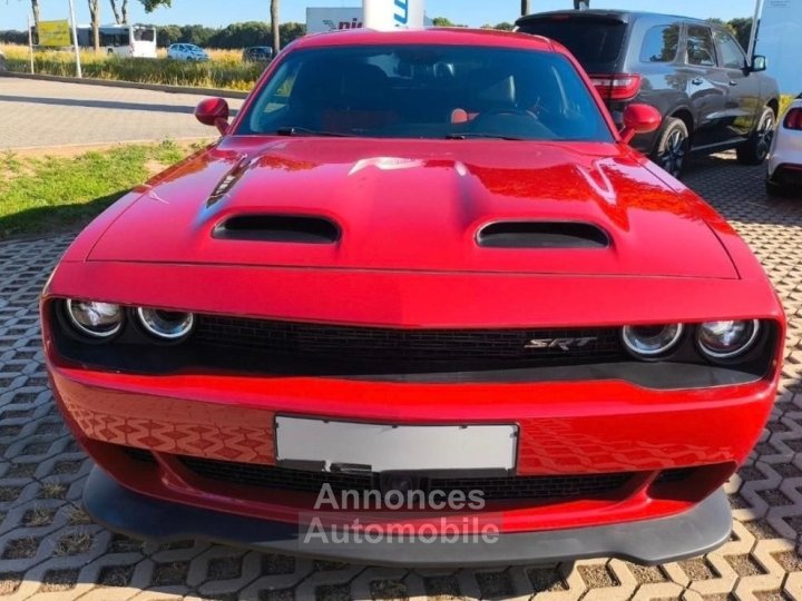 Dodge Challenger SRT 392 64 V8 HEMI, Harman Kardon, jantes 20 pouces, cam&eacute;ra de recul - 2