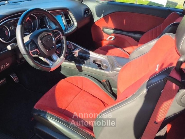 Dodge Challenger SRT 392 64 V8 HEMI, Harman Kardon, jantes 20 pouces, cam&eacute;ra de recul - 10