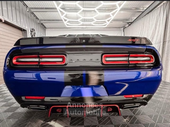 Dodge Challenger V6 36 L, carrosserie large (Widebody) - 8