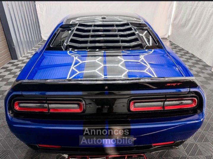 Dodge Challenger V6 36 L, carrosserie large (Widebody) - 9