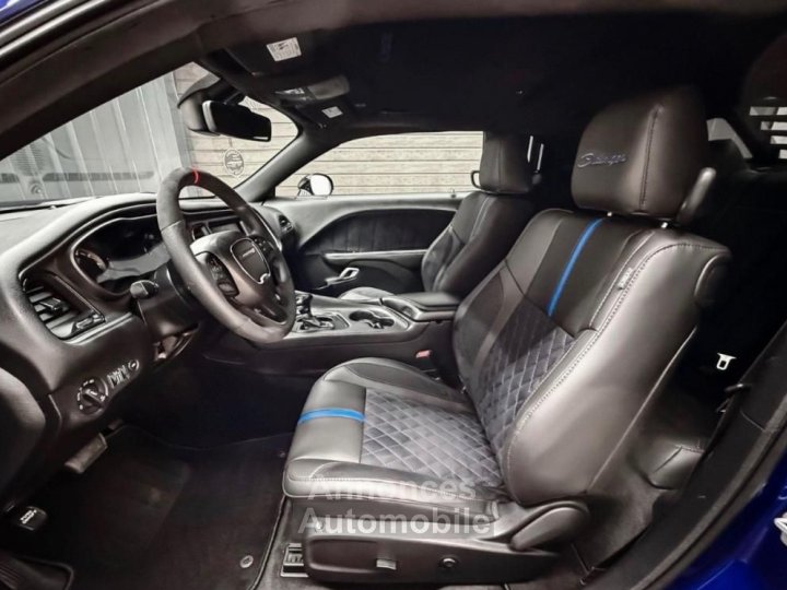 Dodge Challenger V6 36 L, carrosserie large (Widebody) - 12