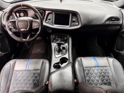 Dodge Challenger V6 36 L, carrosserie large (Widebody)   - 13