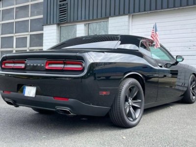 Dodge Challenger 36 V6 SXT, jantes 17 pouces, import&eacute;e directement des &Eacute;tats-Unis   - 5