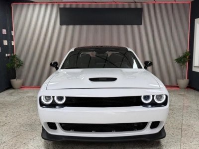Dodge Challenger R-T Night Edition V8 57 HEMI   - 2
