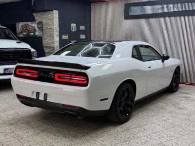 Dodge Challenger R-T Night Edition V8 57 HEMI   - 6