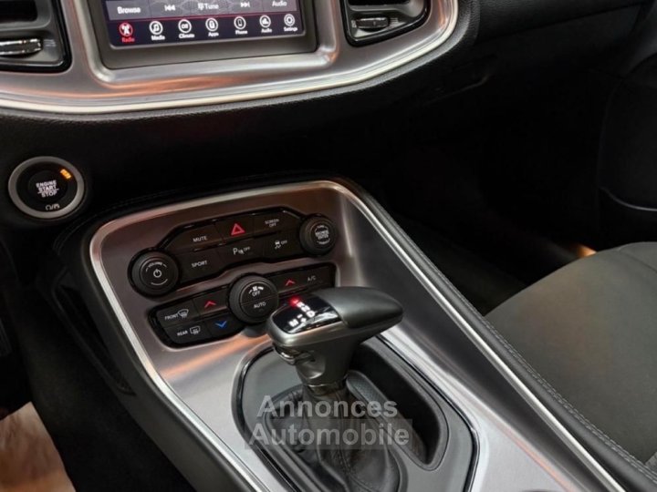 Dodge Challenger R-T Night Edition V8 57 HEMI - 9