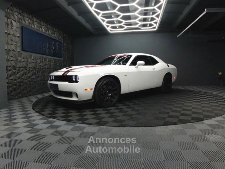 Dodge Challenger R-T 57 V8 HEMI &ndash; SRT Style - 1
