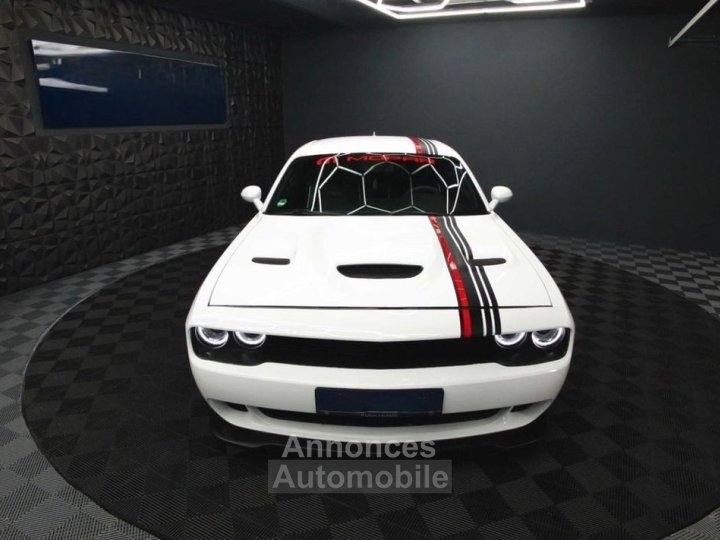 Dodge Challenger R-T 57 V8 HEMI &ndash; SRT Style - 2