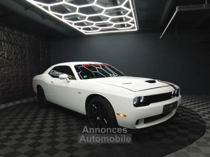 Dodge Challenger R-T 57 V8 HEMI &ndash; SRT Style - 3