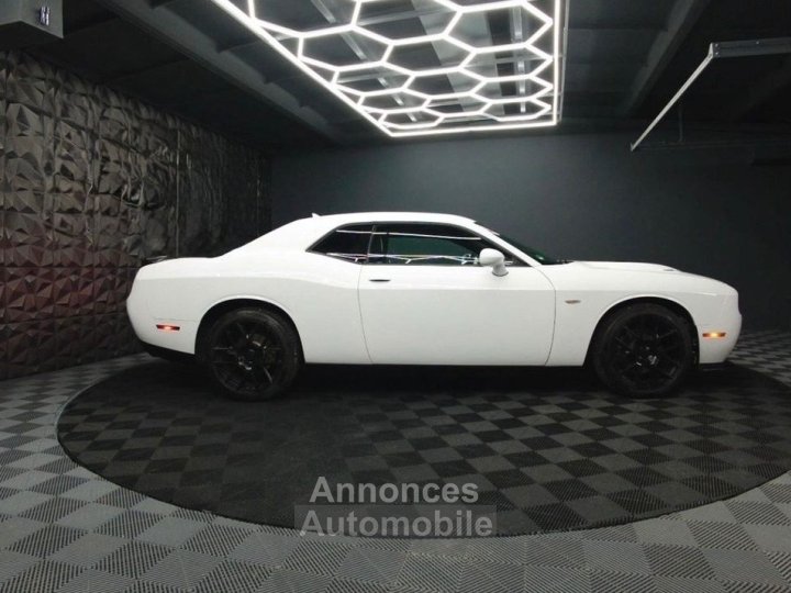 Dodge Challenger R-T 57 V8 HEMI &ndash; SRT Style - 7
