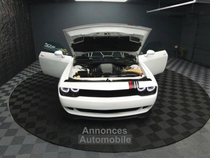 Dodge Challenger R-T 57 V8 HEMI &ndash; SRT Style - 9