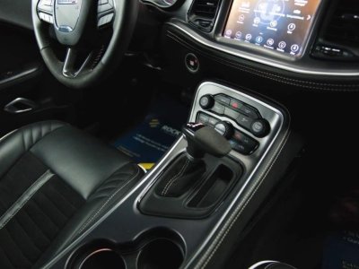 Dodge Challenger R-T 57 V8 HEMI &ndash; SRT Style   - 12