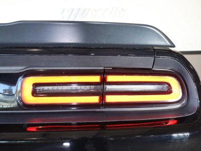 Dodge Challenger * R/T V8 57 377 CH * AUTOMATIQUE * CUIR * SI&Egrave;GES CHAUFFANTS * CAM&Eacute;RA   - 7