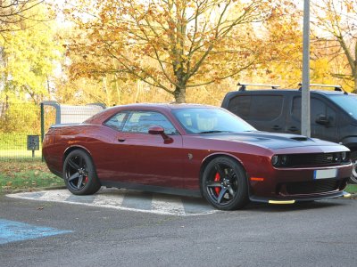 Dodge Challenger hellcat 62 supercharged   - 3