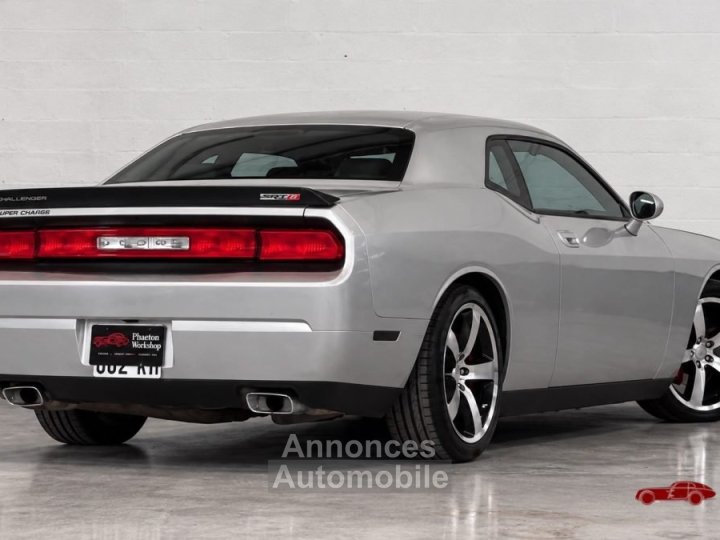 Dodge Challenger SRT8 61 Hemi SRT8 61 Hemi - 2