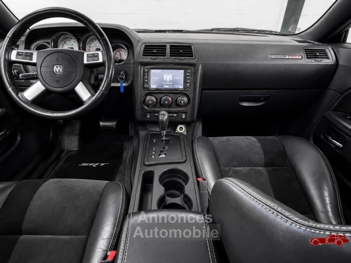 Dodge Challenger SRT8 61 Hemi SRT8 61 Hemi - 3