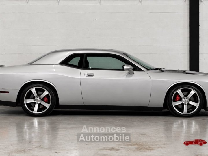 Dodge Challenger SRT8 61 Hemi SRT8 61 Hemi - 6