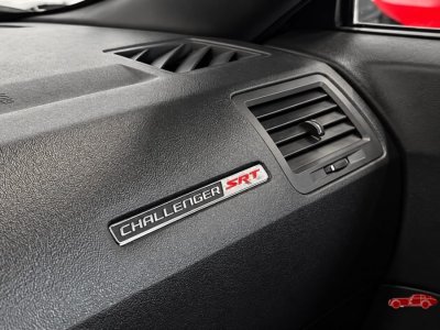 Dodge Challenger SRT8 61 Hemi SRT8 61 Hemi   - 23