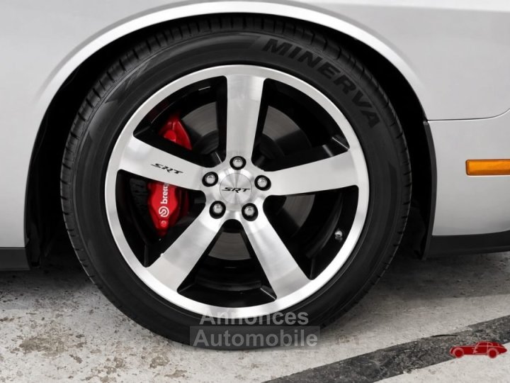 Dodge Challenger SRT8 61 Hemi SRT8 61 Hemi - 39