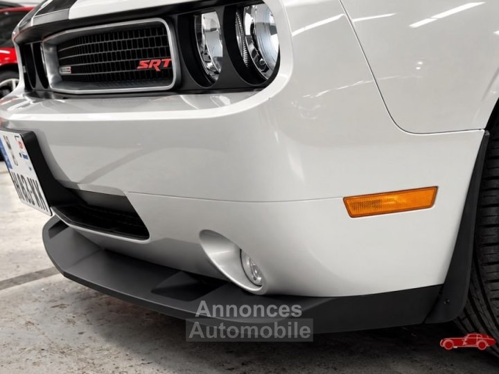 Dodge Challenger SRT8 61 Hemi SRT8 61 Hemi - 41