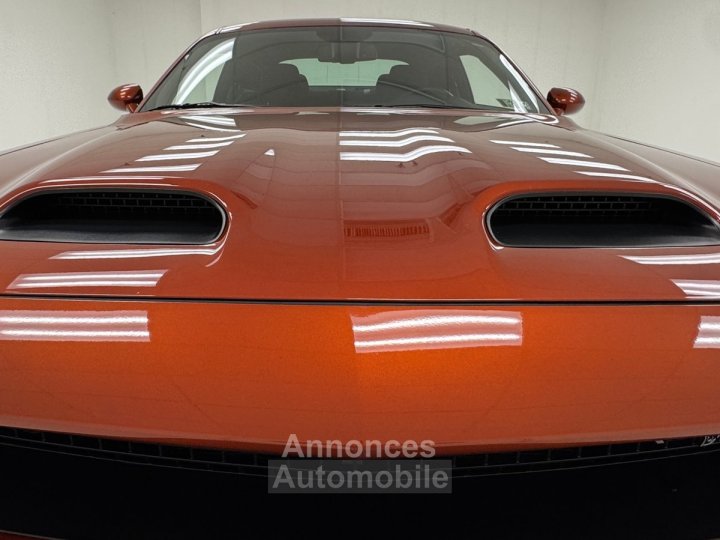 Dodge Challenger SRT Hellcat Widebody Hardtop - 9
