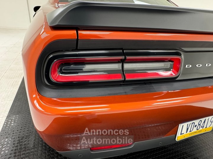 Dodge Challenger SRT Hellcat Widebody Hardtop - 21